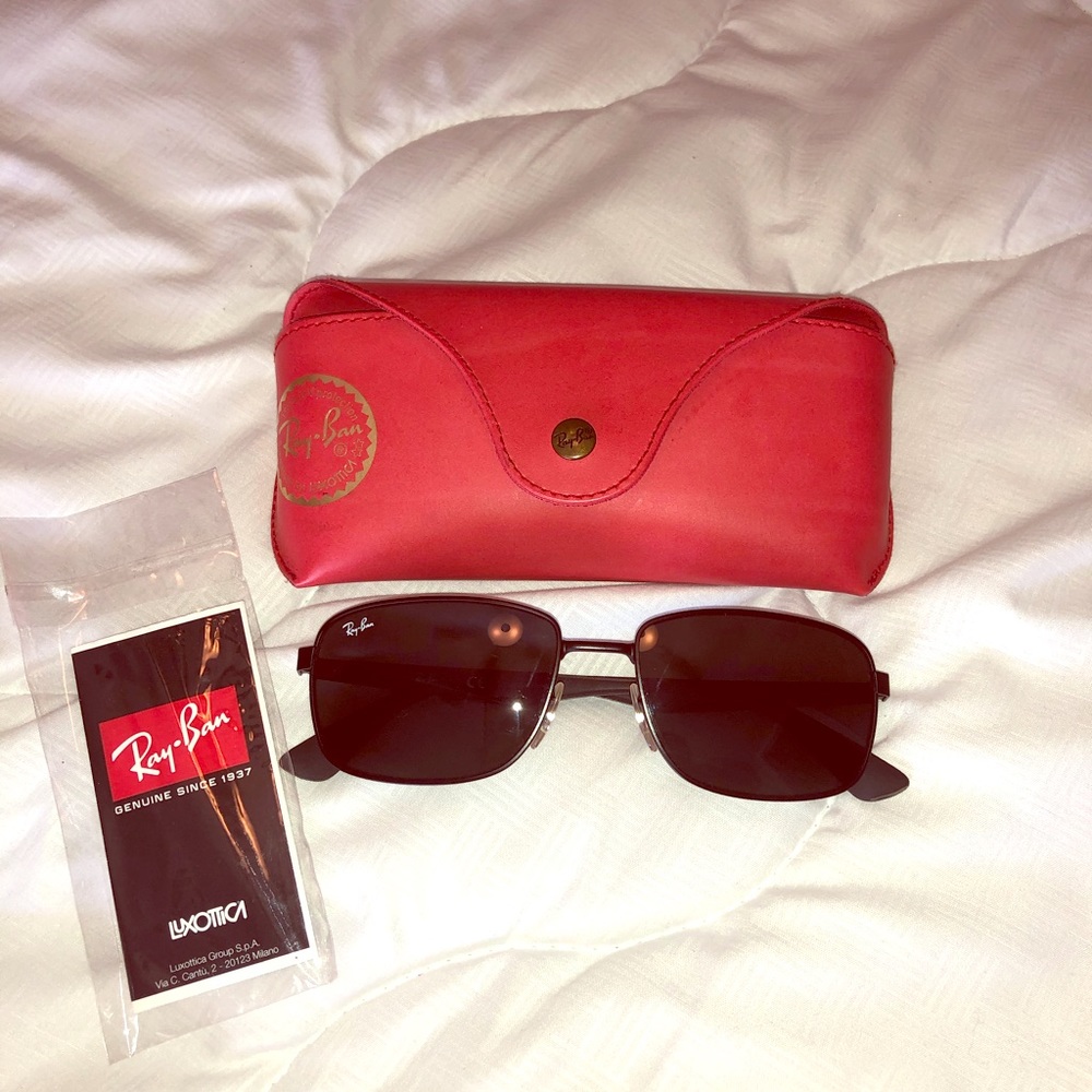 Ray-Ban
